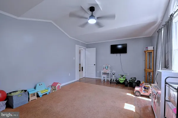 $619,000 | 121 Sweetbriar Lane, Winchester, VA 22603