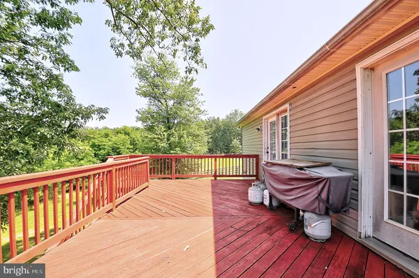 $619,000 | 121 Sweetbriar Lane, Winchester, VA 22603