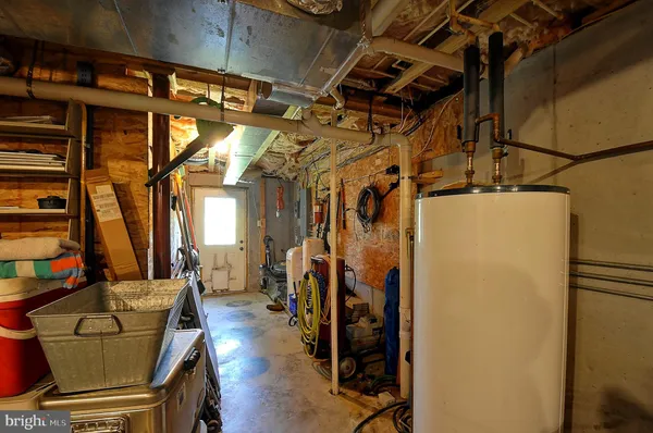 $619,000 | 121 Sweetbriar Lane, Winchester, VA 22603