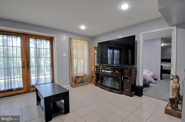 $619,000 | 121 Sweetbriar Lane, Winchester, VA 22603