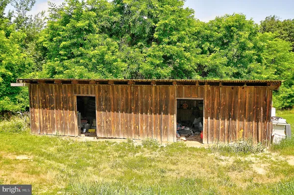 $619,000 | 121 Sweetbriar Lane, Winchester, VA 22603