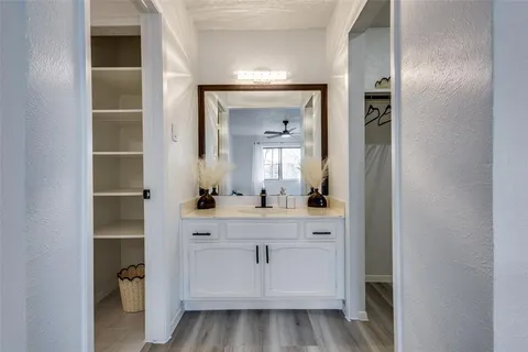 $325,000 | 5407 Duchess Court, Lake Dallas, TX 75065