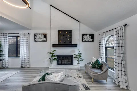 $325,000 | 5407 Duchess Court, Lake Dallas, TX 75065