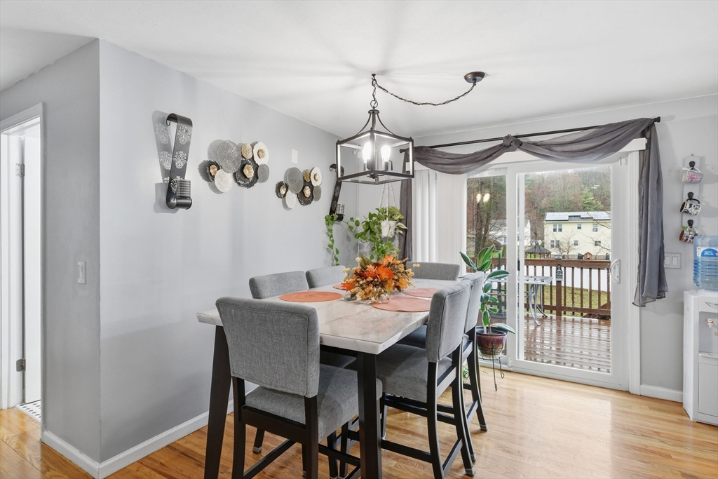 569 Cooley Street Springfield, MA 01128 - Photo 16 of 42