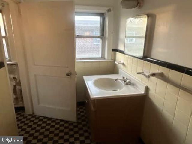813 Arbor Road Lansdowne, PA 19050 - Photo 10 of 12