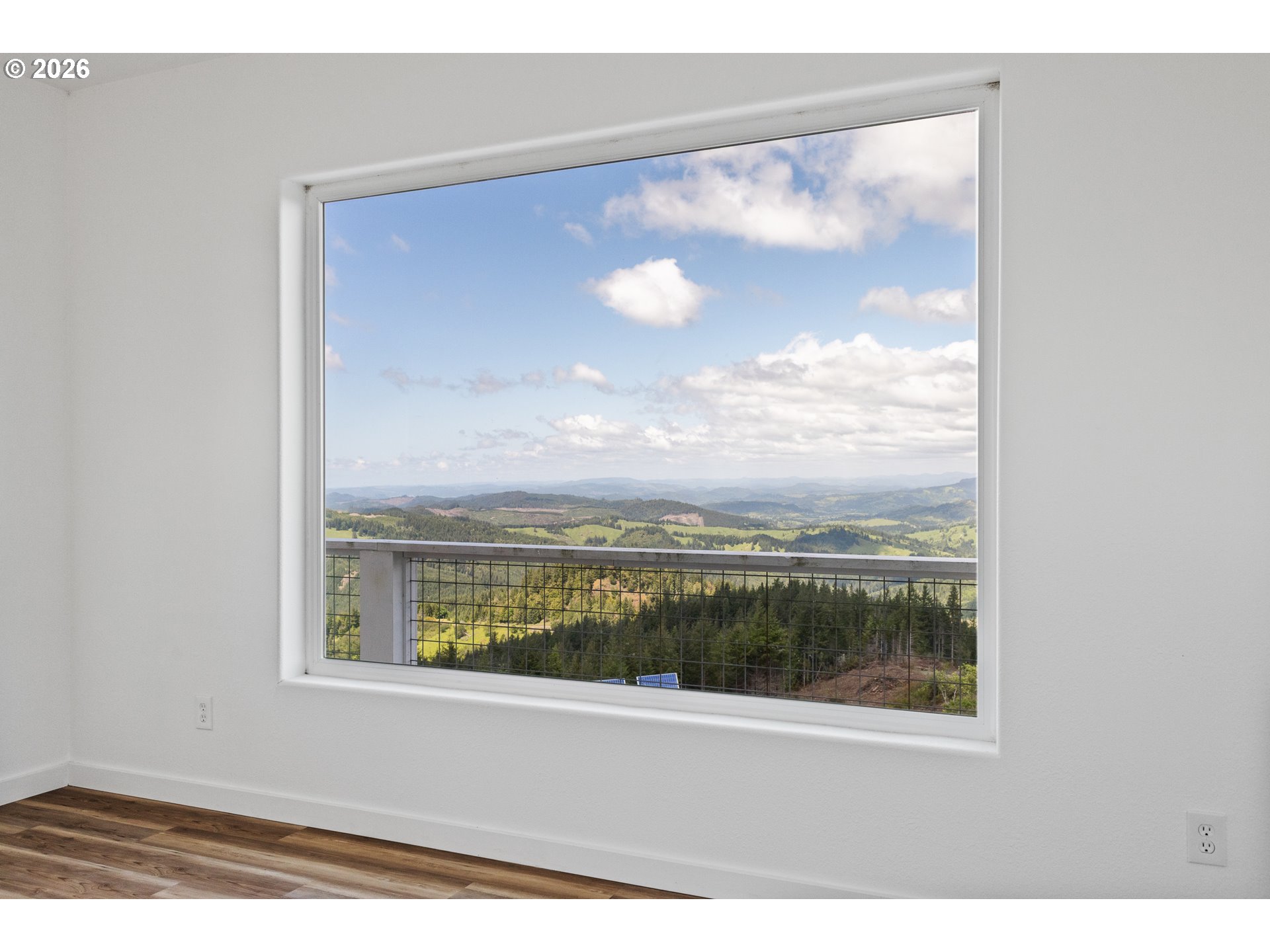 46345 Dement Creek Road Broadbent, OR 97414 - Photo 20 of 47 a view of sky from window