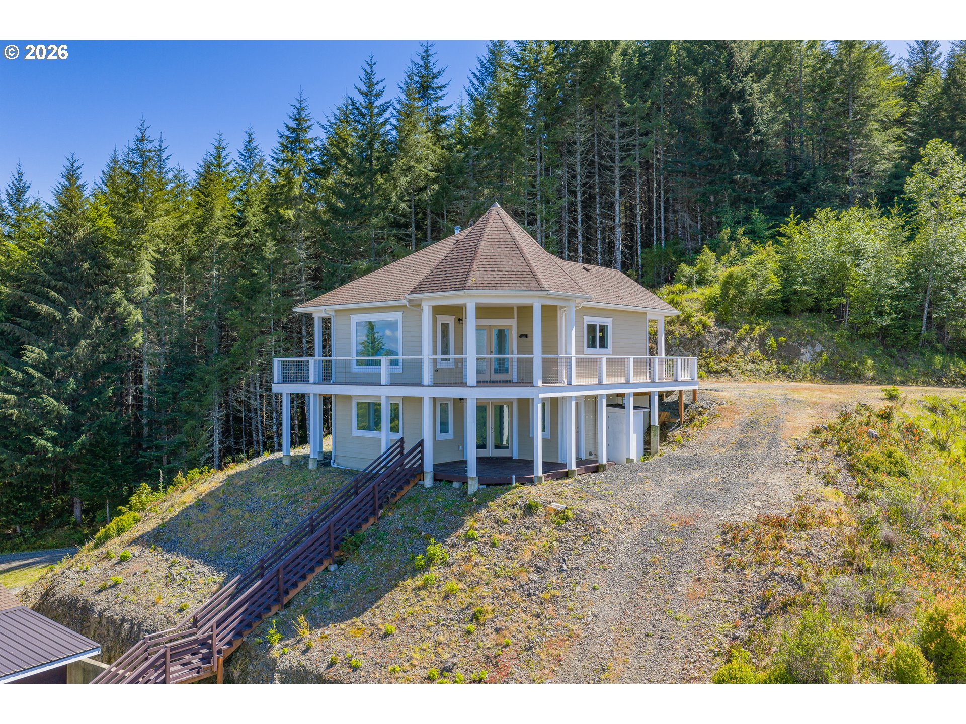 46345 Dement Creek Road Broadbent, OR 97414 - Photo 3 of 47 a house view with a garden space