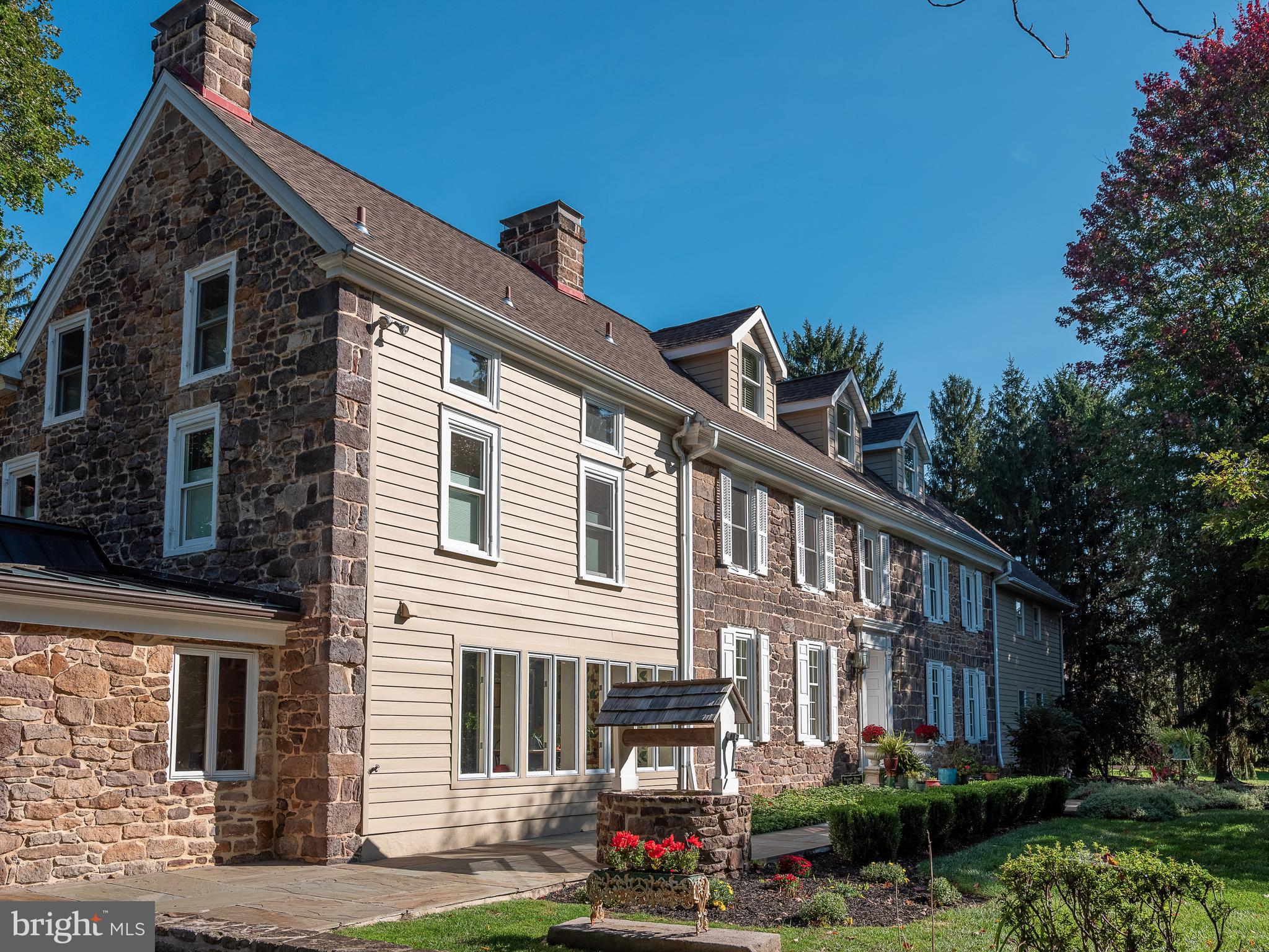 Grand Stone Manor, all three centuries of build
