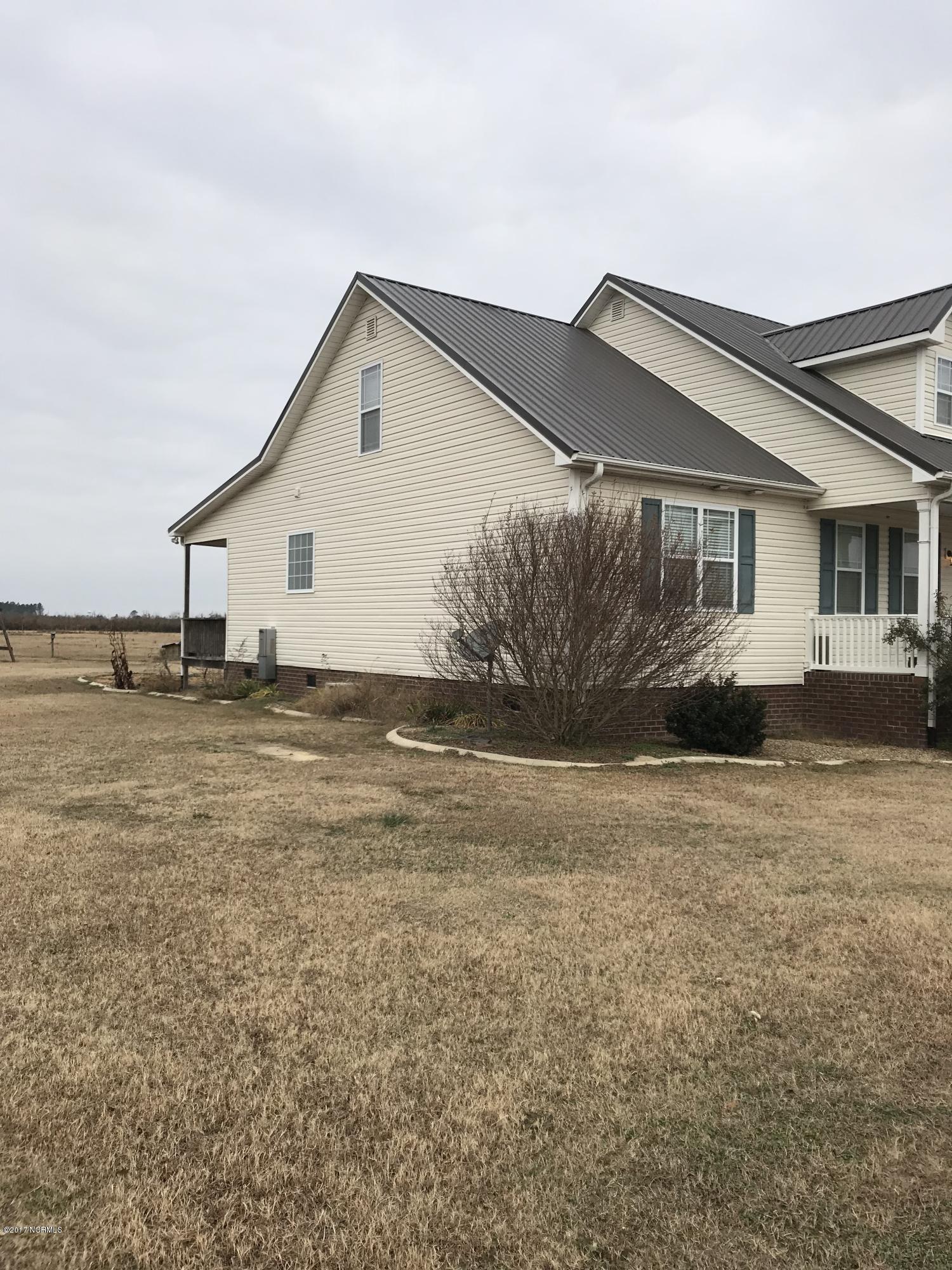 4340 Johnson Place Road Kinston, NC 28501 - Photo 3 of 40 IMG_1383