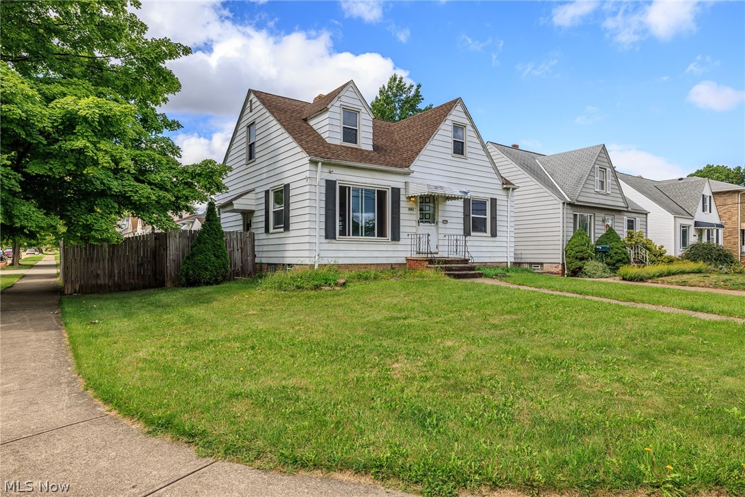 6062 West 54th Street Parma, OH 44129 - Photo 2 of 27