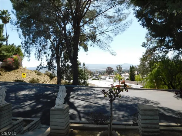 $124,900 | 4040 East Piedmont Drive, Unit 255, Highland, CA 92346