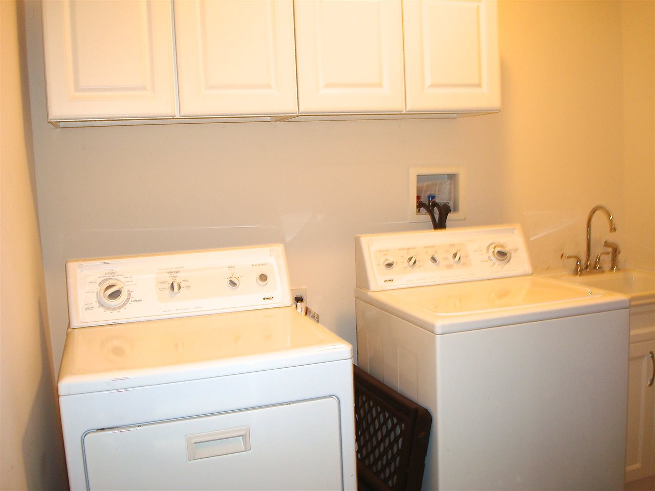 23280 Rochelle Street Macomb, MI 48042 - Photo 23 of 52 31290819-25.JPG