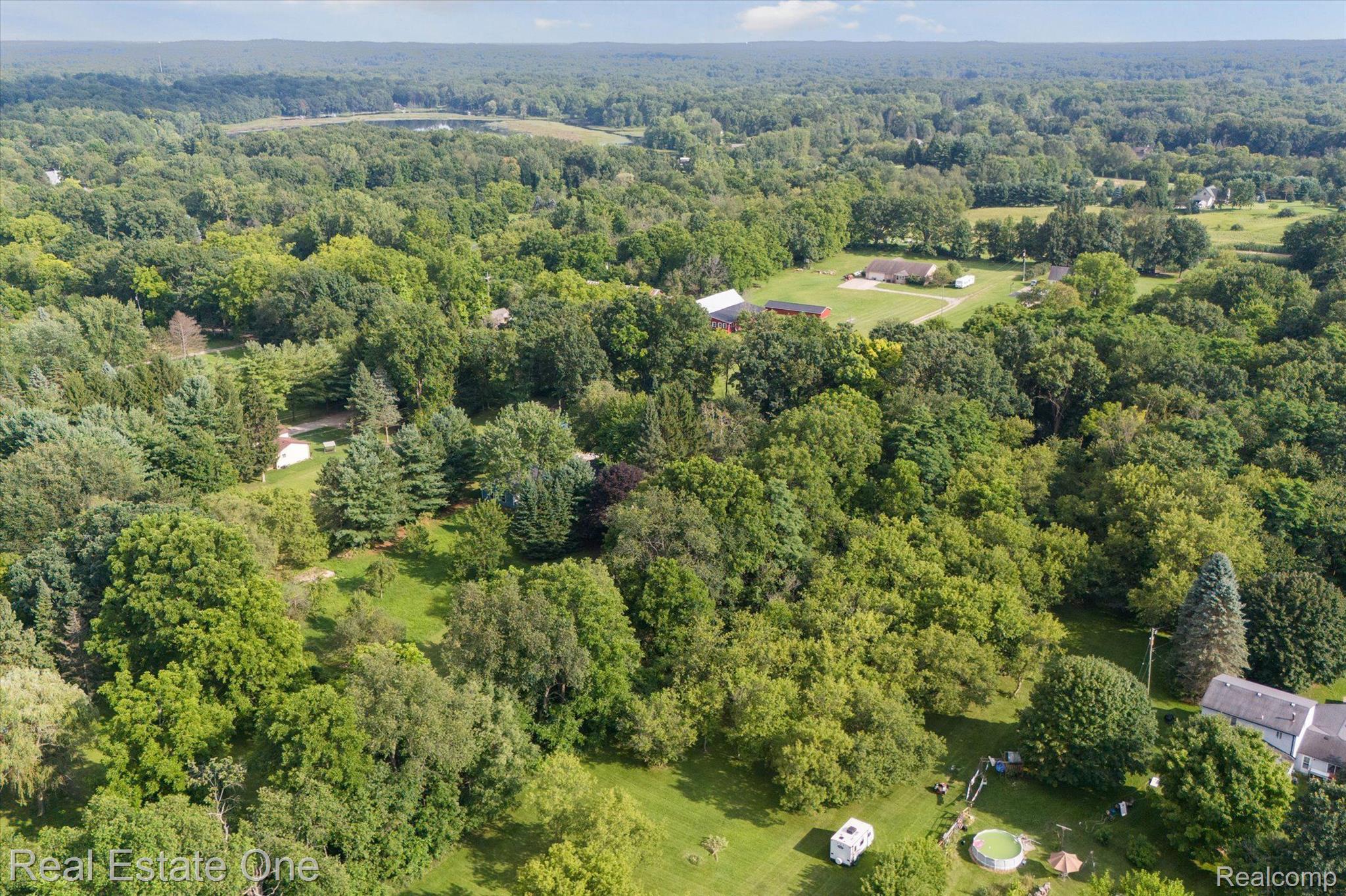 12160 Rattalee Lake Road Davisburg, MI 48350 - Photo 38 of 46 Gallery Image 38