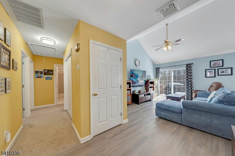 5656 Berkshire Valley Road Oak Ridge, NJ 07438 - Photo 7 of 38