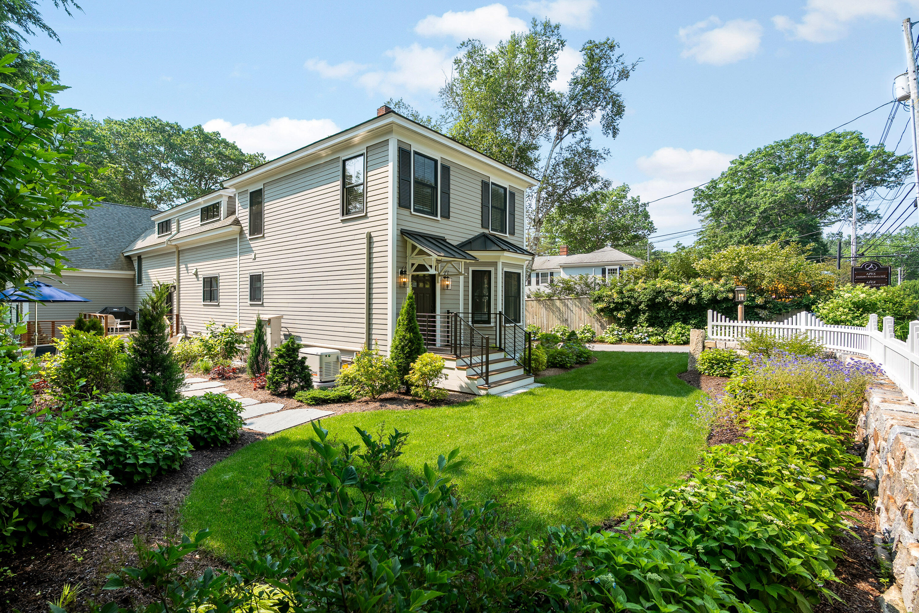 319 Foreside Road Falmouth, ME 04105 - Photo 3 of 44 24_319 Foreside Rd_MorneauStudios_Print