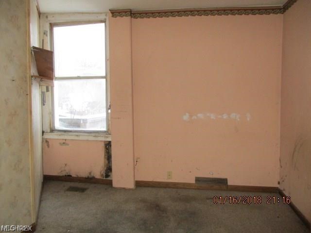 9797 Windham Parkman Road Windham, OH 44288 - Photo 5 of 15 Gallery Image 5