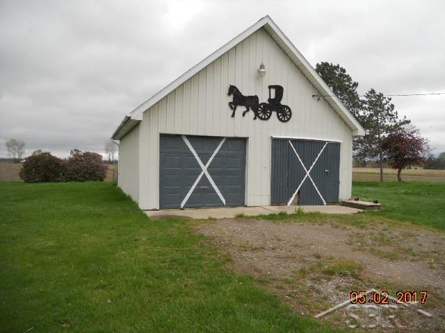 8775 E Road Burt, MI 48417 - Photo 23 of 27 31319113-22.JPG