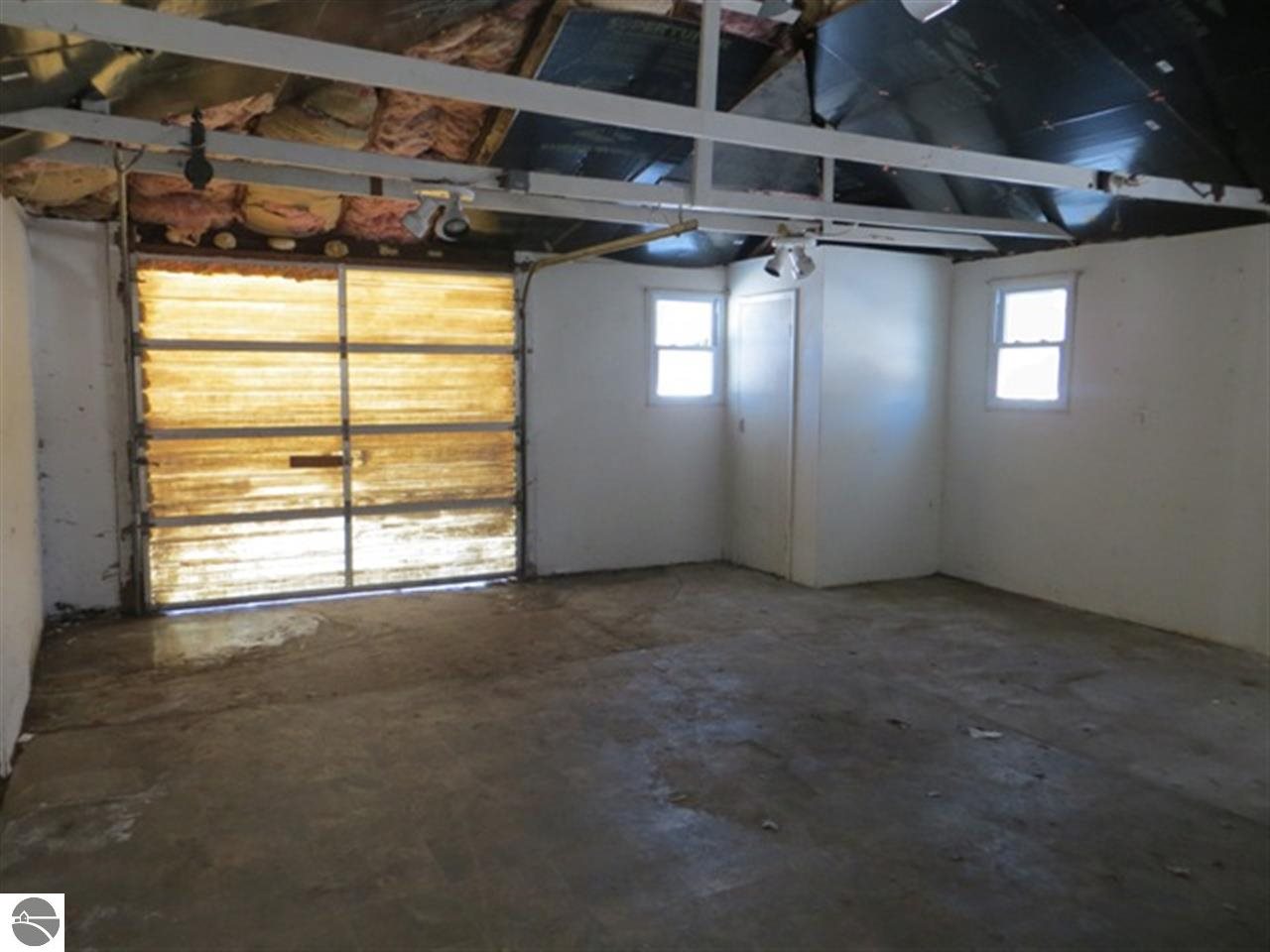 2107 Sanderson Road Prescott, MI 48756 - Photo 4 of 14 1780904-3.JPG