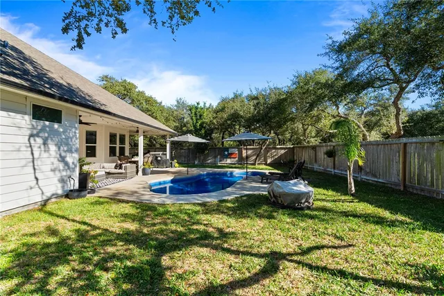 $530,000 | 150 Norwood Oaks Drive, Rockport, TX 78382