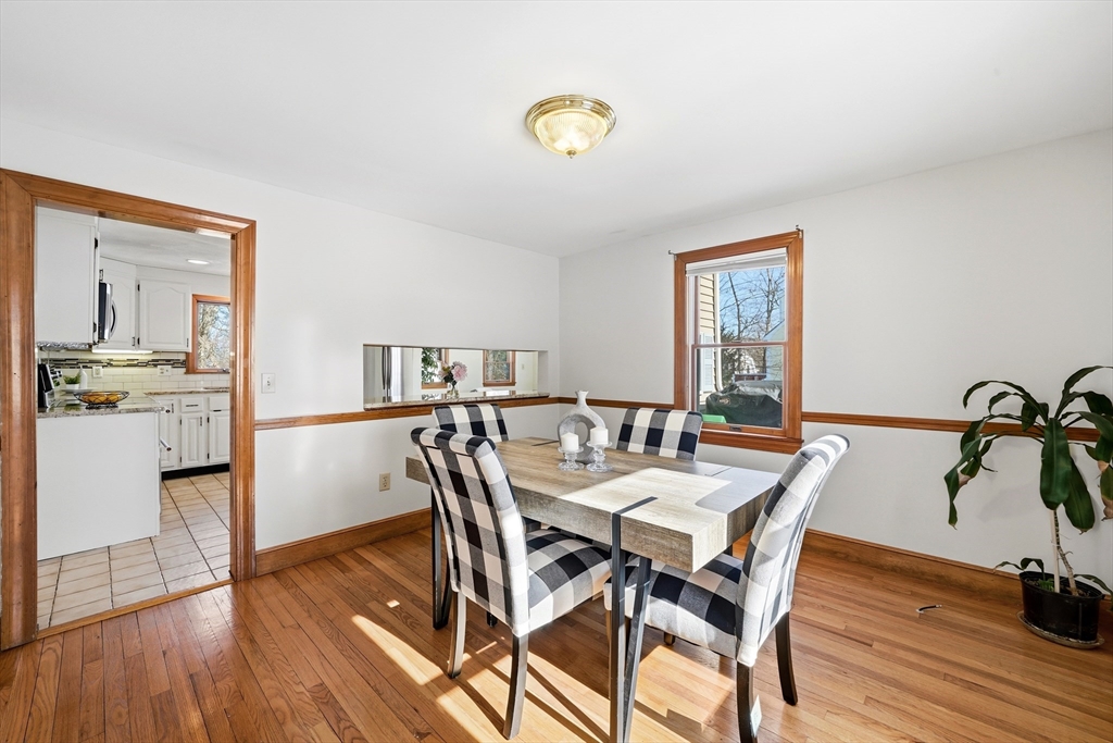 9 Balfour Street Lexington, MA 02421 - Photo 10 of 42