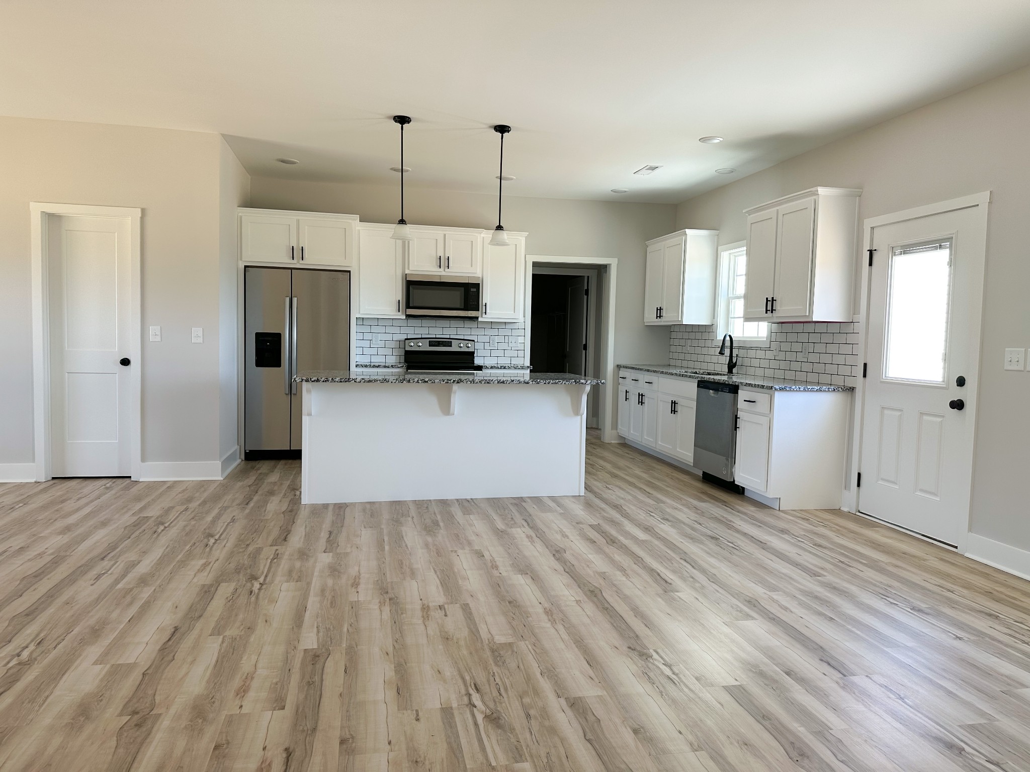 2450 Eugene Reed Road Woodbury, TN 37190 - Photo 5 of 16 Gallery Image 5
