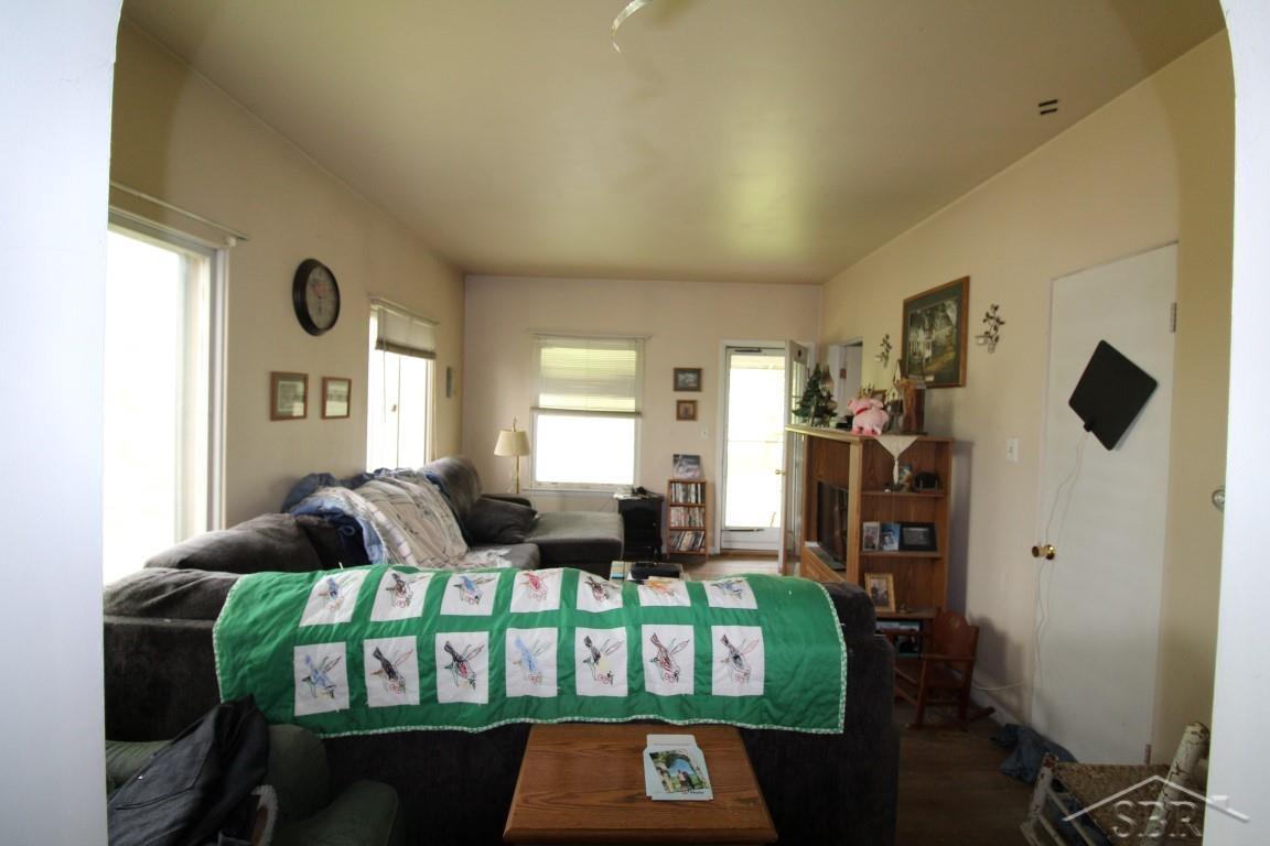 1068 Briggs Road Reese, MI 48757 - Photo 4 of 11 50111055-3.JPG