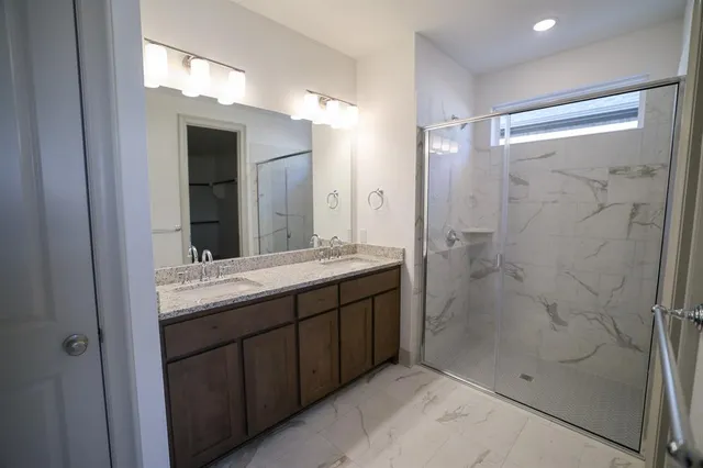 $2,850 | 16868 Eastern Red Boulevard, Justin, TX 76247