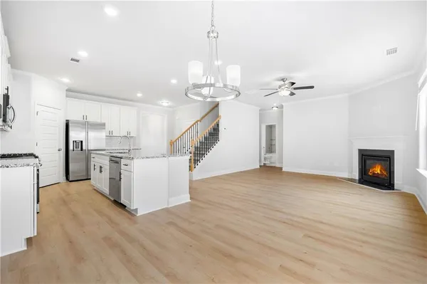 $2,899 | 3847 Lockaby Way, Lawrenceville, GA 30044