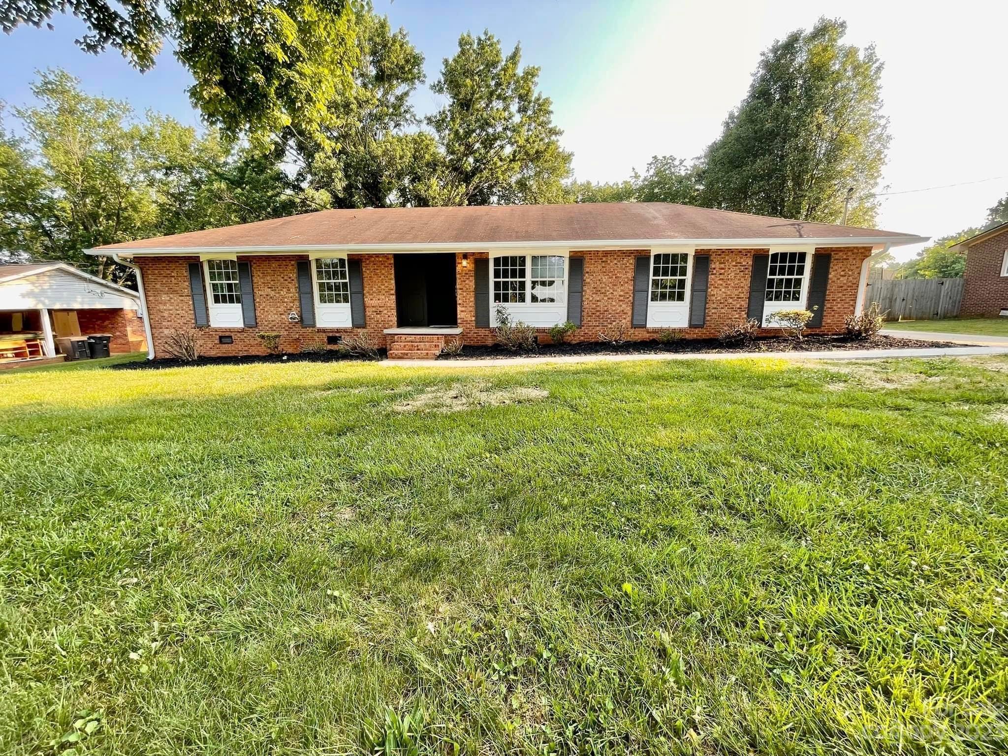 2106 Joe Road Statesville, NC 28625 - Photo 1 of 19 Gallery Image 1