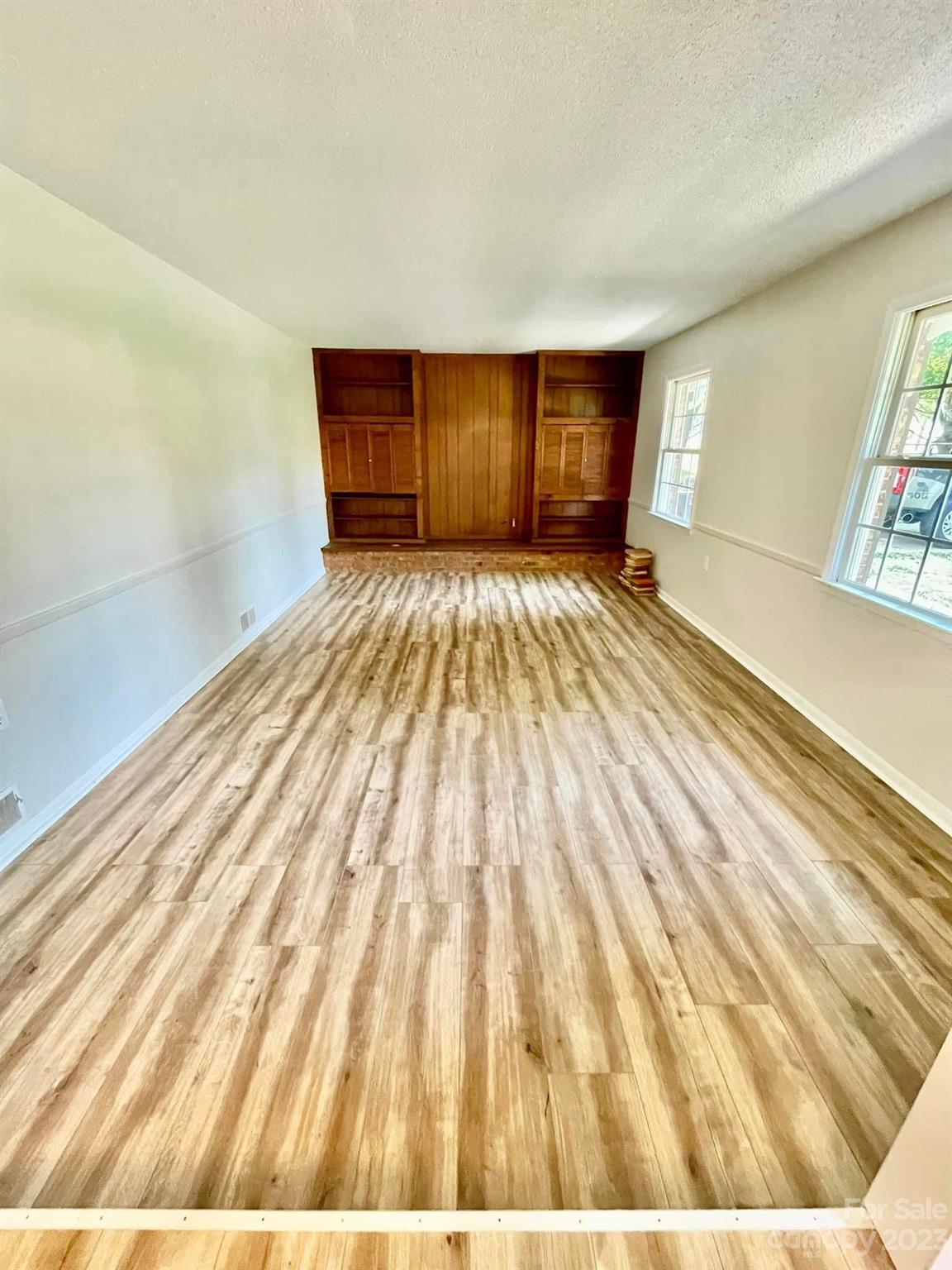 2106 Joe Road Statesville, NC 28625 - Photo 4 of 19 Gallery Image 4