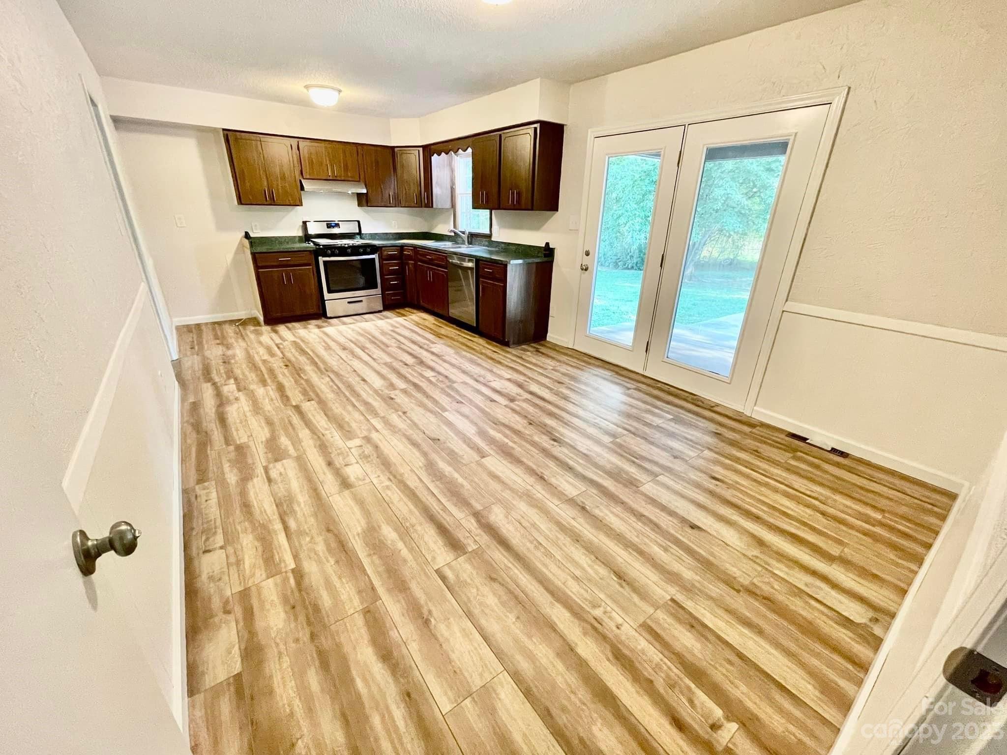 2106 Joe Road Statesville, NC 28625 - Photo 6 of 19 Gallery Image 6