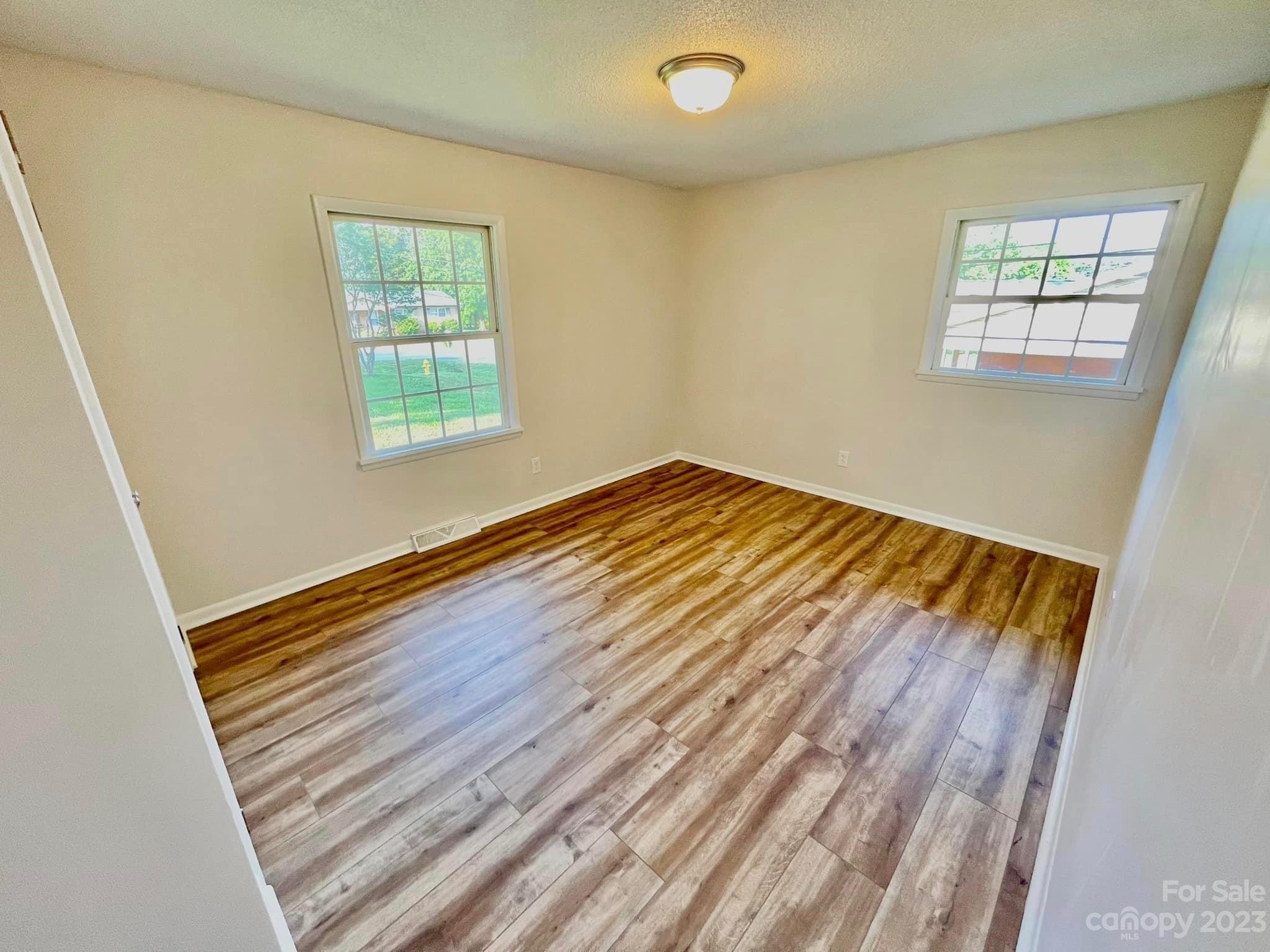 2106 Joe Road Statesville, NC 28625 - Photo 9 of 19 Gallery Image 9