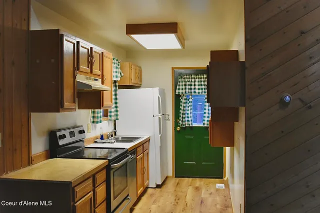 $360,000 | 294 Fall Creek Road, Naples, ID 83847