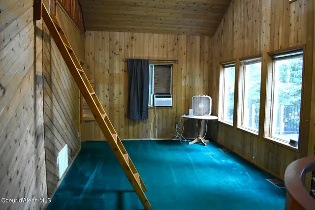 $360,000 | 294 Fall Creek Road, Naples, ID 83847