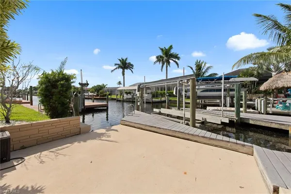 a view of a terrace with sitting area
