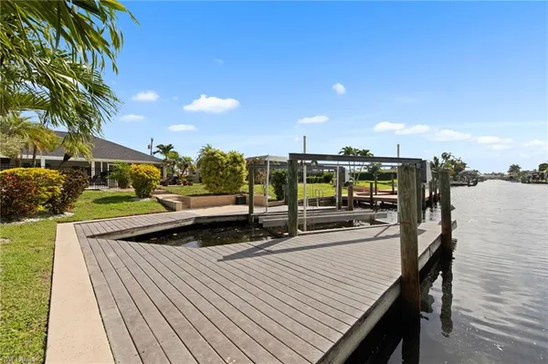 a view of a terrace with sitting area