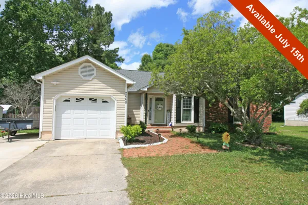 $1,700 | 2668 Idlebrook Circle, Midway Park, NC 28544