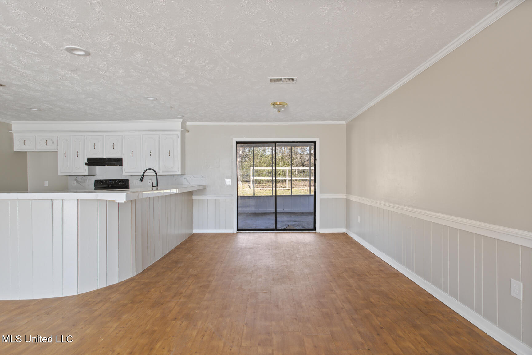 1460 Marwood Road Byram, MS 39272 - Photo 4 of 19 1460 Marwood-4