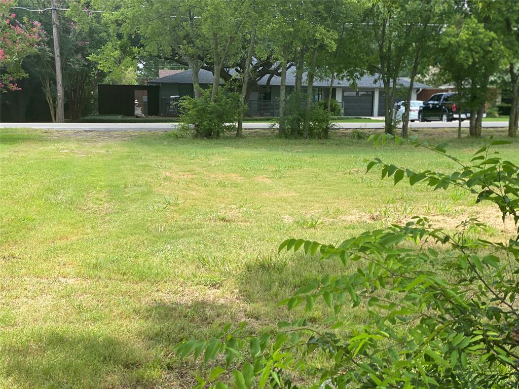 111 Barnes Bridge Road Sunnyvale, TX 75182 - Photo 15 of 17 a view of a house with a swimming pool