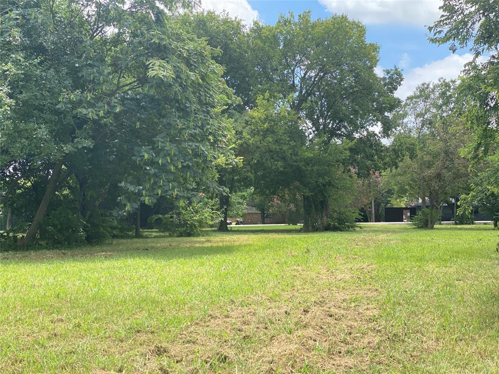 111 Barnes Bridge Road Sunnyvale, TX 75182 - Photo 17 of 17 a view of a swimming pool and a yard