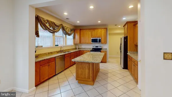 $3,000 | 252 South Lakewood Drive, Ridgeley, WV 26753