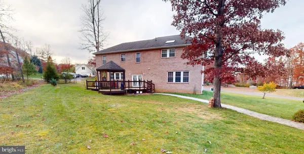 $3,000 | 252 South Lakewood Drive, Ridgeley, WV 26753