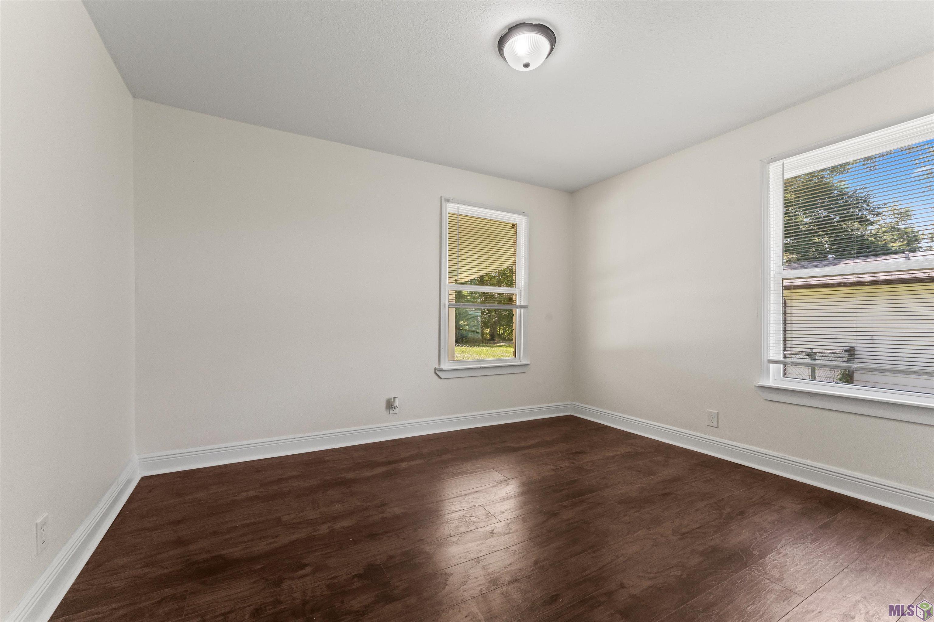 15376 Tiger Bend Road Baton Rouge, LA 70817 - Photo 11 of 17 Gallery Image 11