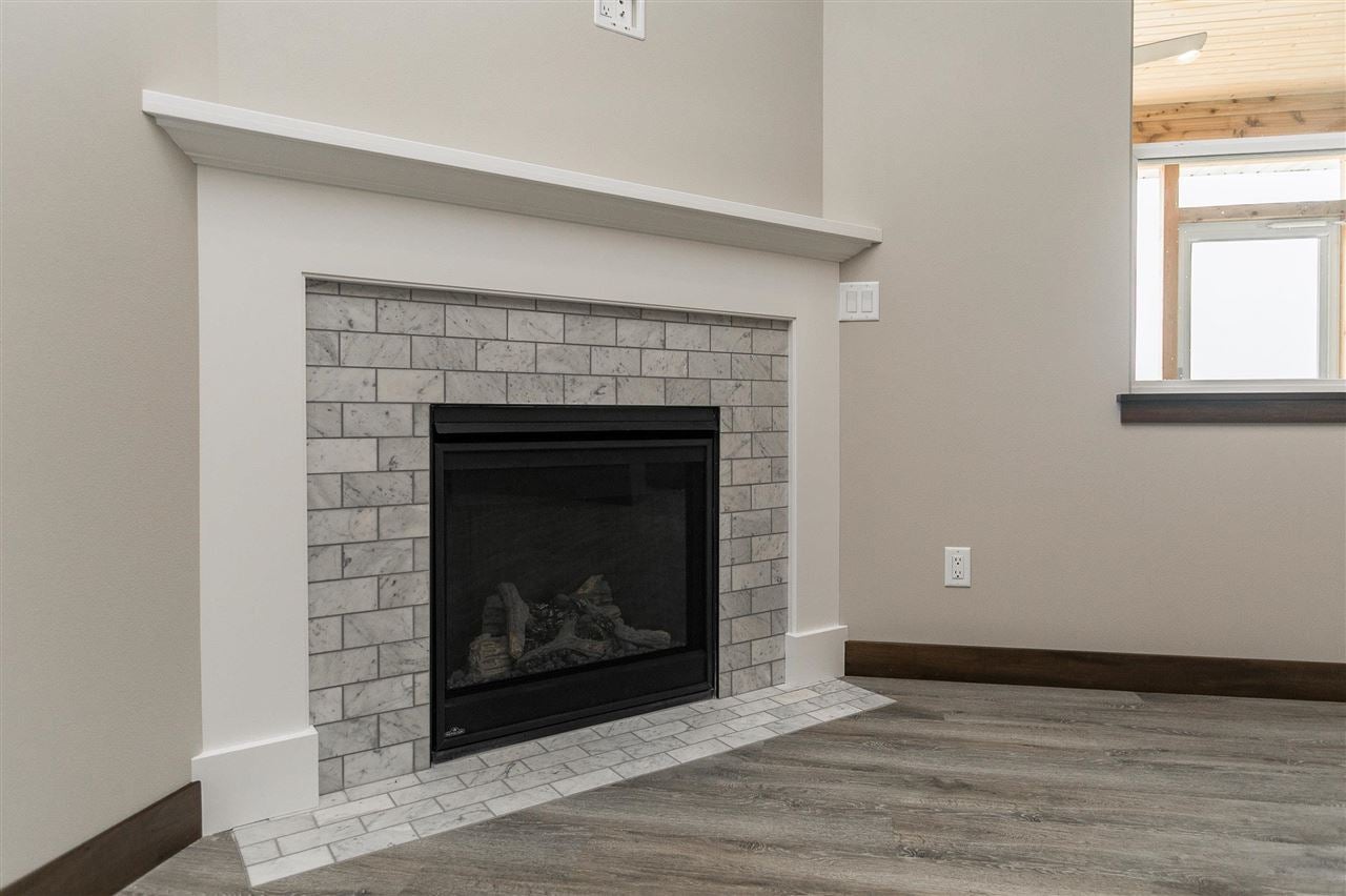 214 Ridge View Drive Fairfax, IA 52228 - Photo 7 of 41 Gallery Image 7