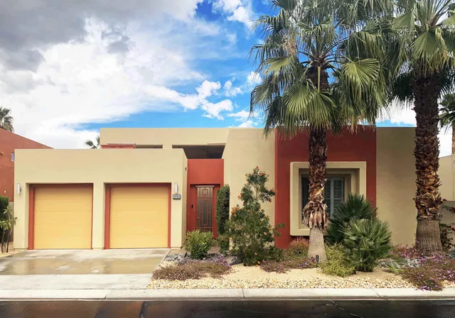 front view of house with a yard