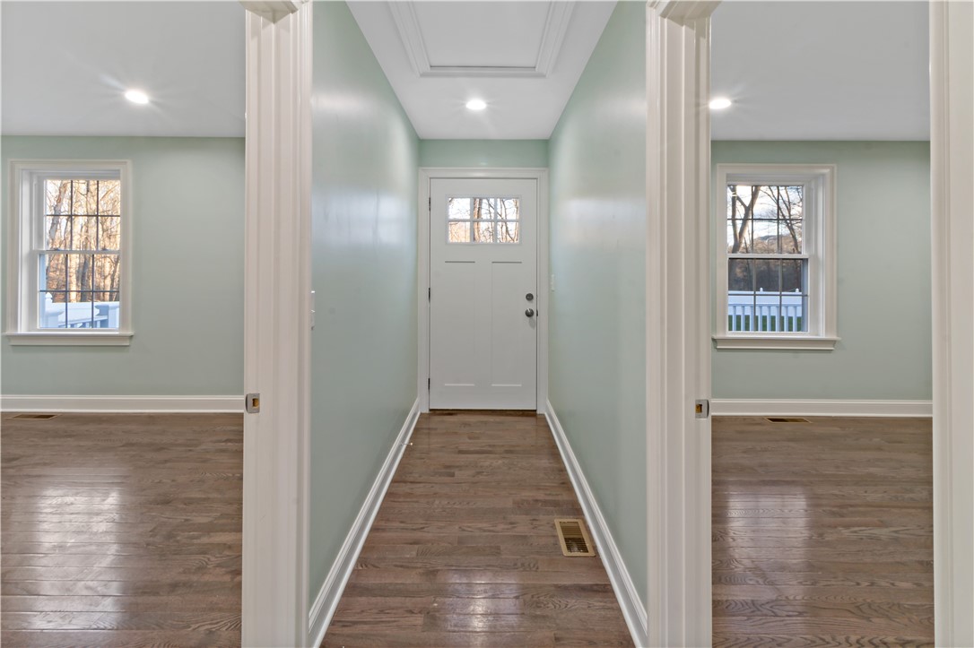 298 Albion Road Lincoln, RI 02865 - Photo 14 of 38