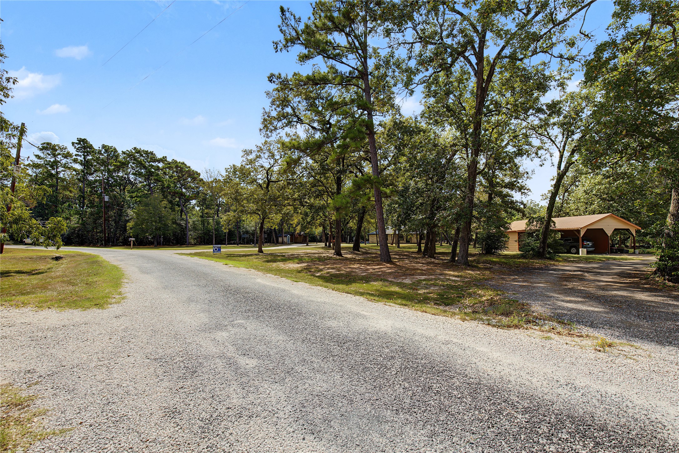 98 Lee Wood Road Huntsville, TX 77320 - Photo 3 of 39 Gallery Image 3