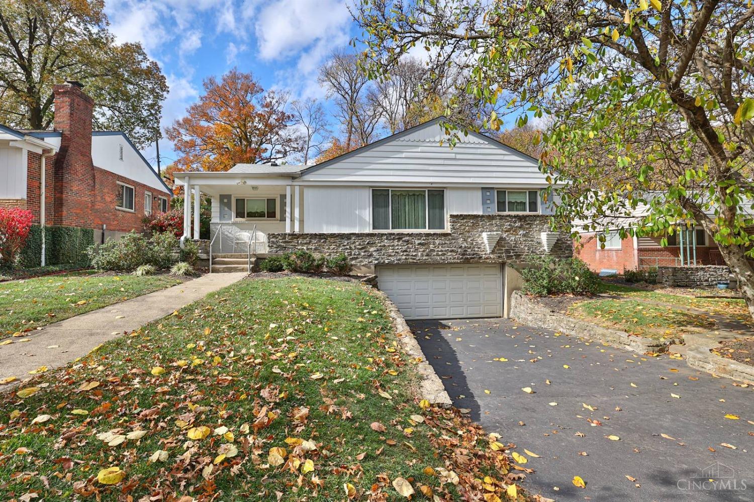 6507 Cliff Ridge Lane Cincinnati, OH 45213 - Photo 1 of 31 Gallery Image 1