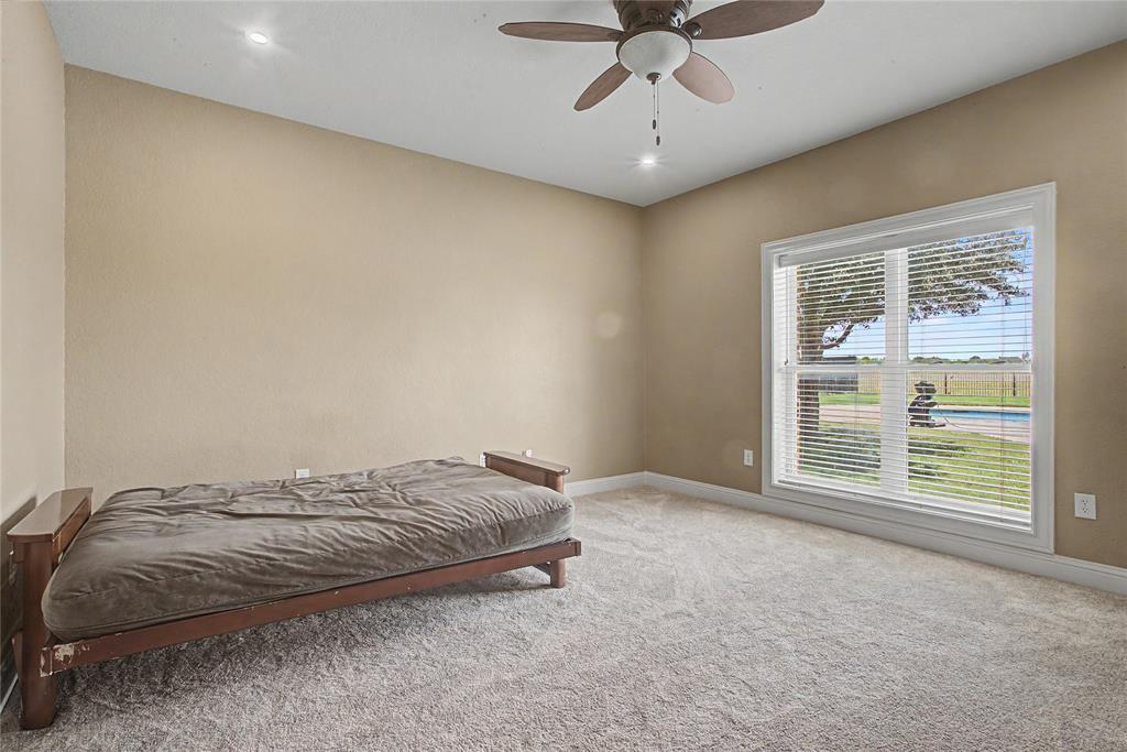 6815 Hardwick Road Abilene, TX 79606 - Photo 22 of 40 Guest Room 1