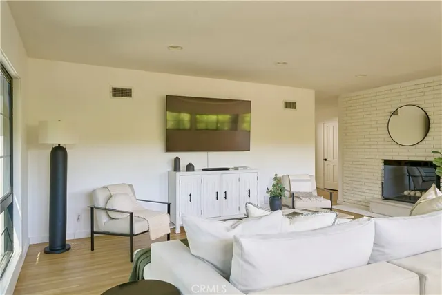 $1,649,999 | 4800 Mary Ellen Avenue, Sherman Oaks, CA 91423